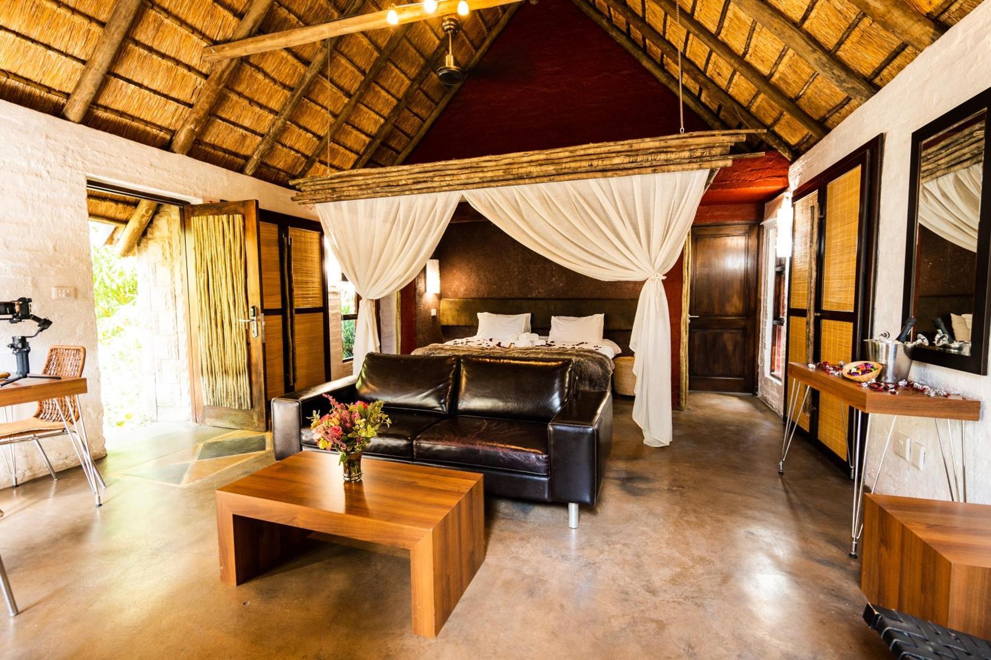 Hakunamatata Lodge & Health Spa/ Wedding & Conference Venue ملدرزدريفت المظهر الخارجي الصورة